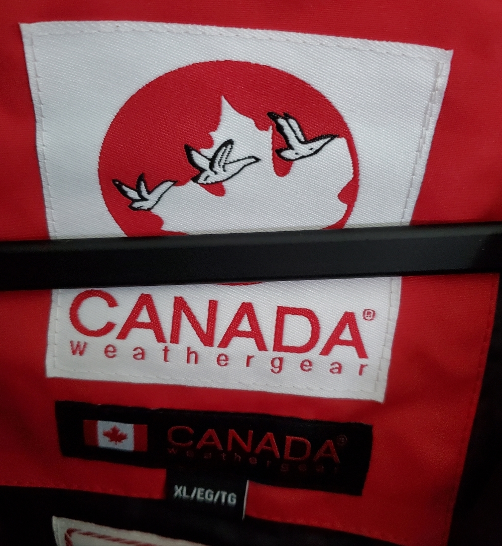 Canada Weathergear winter coat - Picture 3 of 13